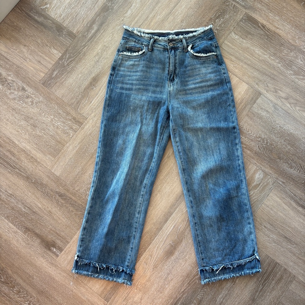 So Me Frayed Edge Jeans Size M